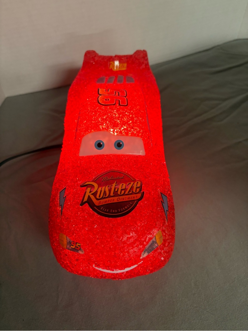 Disney Cars Lightning McQueen 95 Red Kids Lamp Nightlight - Picture 4 of 8